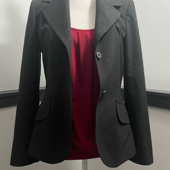 The Limited Black Fitted Stretch Small Suit Coat - Picture 2 of 3